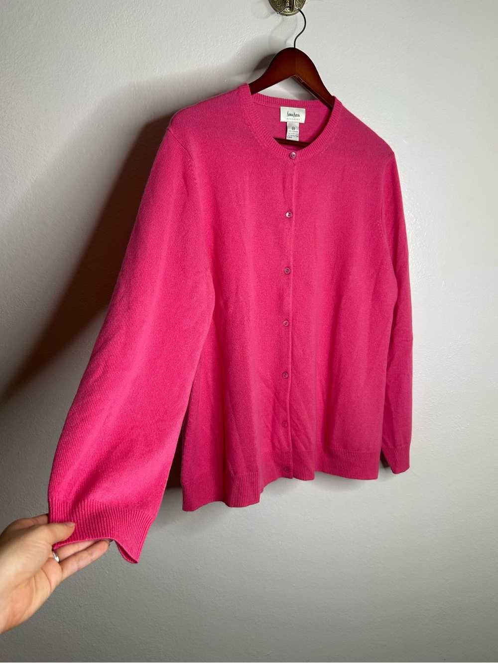 Neiman Marcus 100% Cashmere Hot Pink Button Down Crew Neck Cardigan Sweater